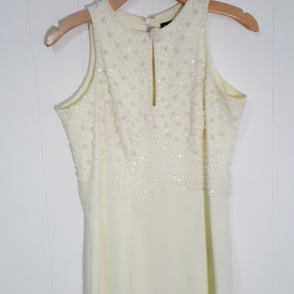 Pinky and me wedding dress - Picture 4 of 9